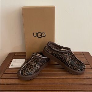 UGG Tasman Caspian Slippers Burnt Cedar USA Women Size 6/UK 4/EU 37